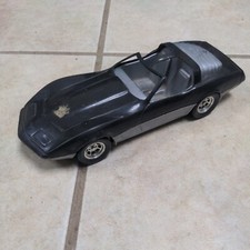 Testors 1978 Corvette Stingray T-Top Plastic Model #1021 Black Gray Made In USA