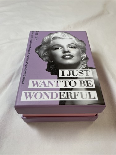 Marilyn Monroe Luxurious Luxury Bath Bar Pomegranate Cassis Scented 12 OZ in NEW - Picture 5 of 8