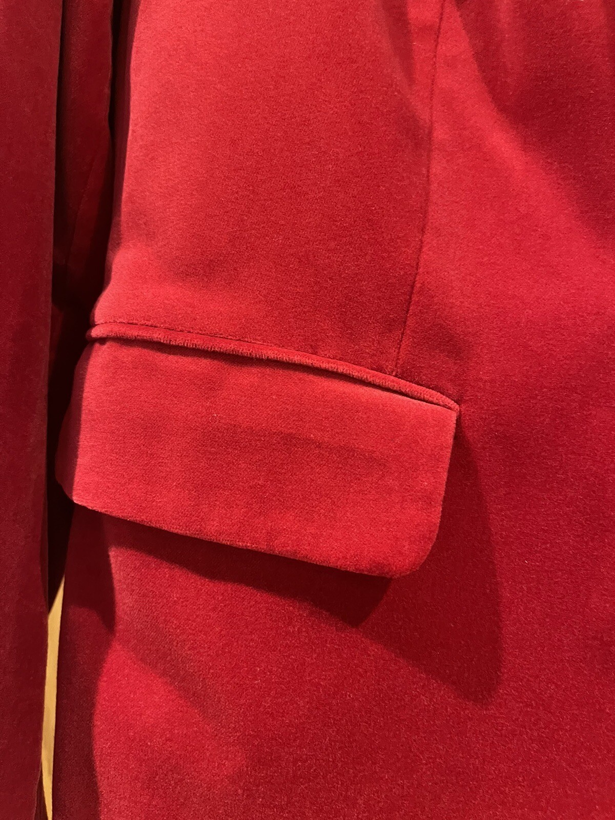 M and S Red Velvet Trouser Suit & No.5 Brooch! 10 New With Tag