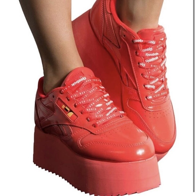 platform reebok trainers