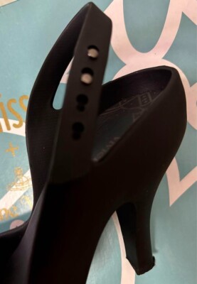 Vivienne Westwood ブラック 編み上げハイヒール 74050002W-L0039-