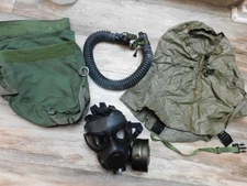USGI M 45 GAS MASK SIZE X SMALL / SMALL