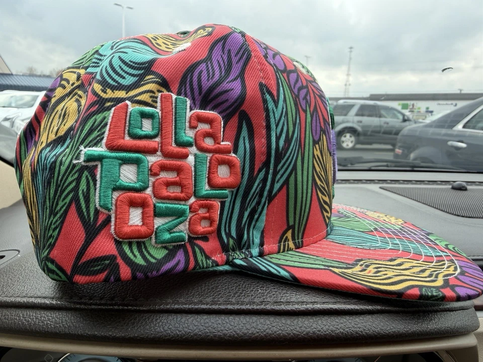 Zephyr Chicago Blackhawks Lolla  Palooza Tomahawk SnapBack Hat - Image 3 of 4