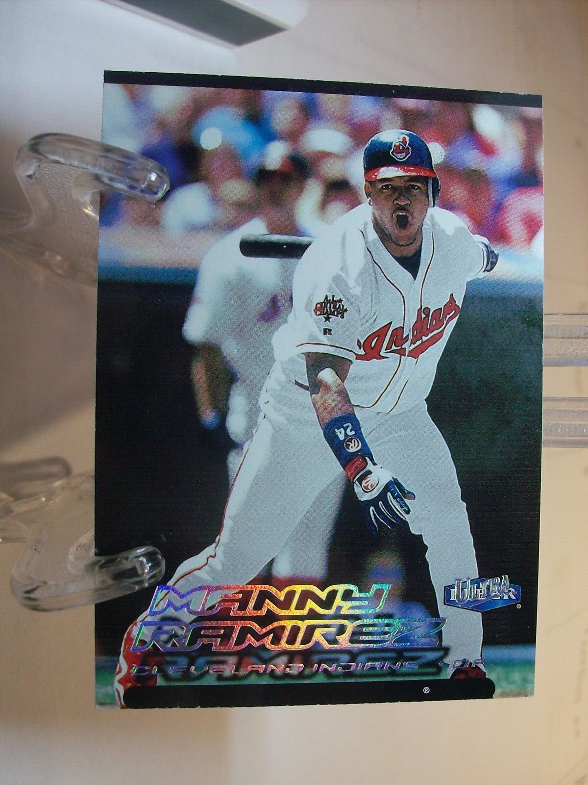 2000 Fleer Ultra Baseball Card    #160 Manny Ramirez    (11076)