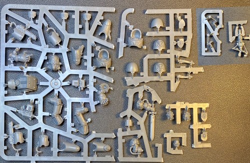 WARHAMMER 40K COMMAND Edition NOS Primaris Space Marines Moitié LIVRAISON GRATUITE !! EUR 66,11 - Foto 7