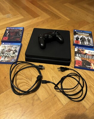Sony PlayStation 4 Slim 500GB Spielkonsole - Schwarz (9351474)  +  Zubehörpaket 
