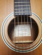 Nice acoustic guitar in great condition