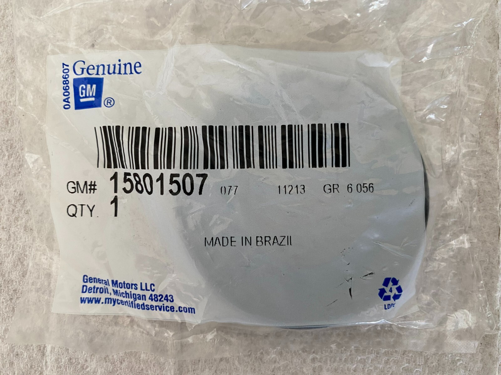 OEM GM Front AxleOutput Shaft Seal Part 15801507 (20022006 Chevy