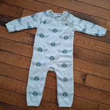 Baby Gap Disney Star Wars Grogu Sleeper 18-24 Months Soft Snap Legs Body Suit