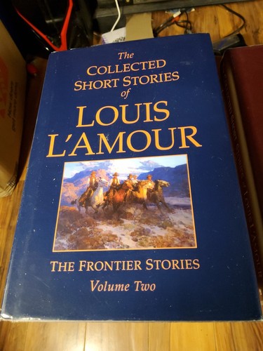 2 LOUIS LAMOUR L'AMOUR # HC W/DJ COLLECTED SHSORT STORIES VOLUME ONE & THREE - Foto 3 di 9