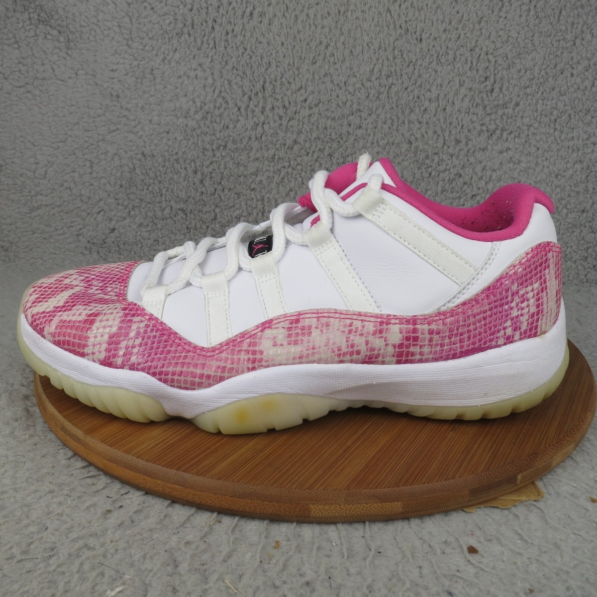 Size 10 - Jordan 11 Retro Low Pink Snakeskin 2019 Womens Shoes Sneakers Size 10 - Jordan 11 Retro Low Pink Snakeskin 2019 Womens Shoes Sneakers