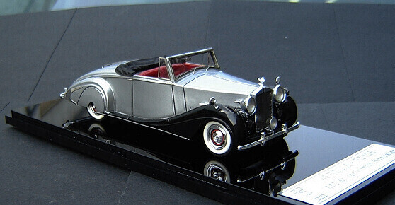 1/43 Rolls- Royce 1950 Silver Wraith Roadster ( Silver