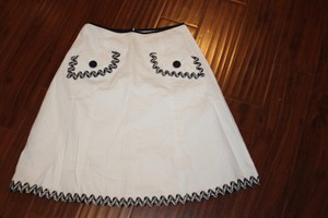 Snak White Cotton Skirt Black Bric A Brac Trim Ladies Sz 0 B130 Ebay Snak White Cotton Skirt Black Bric A Brac Trim Ladies Sz 0 B130 Ebay