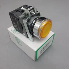 1PC Yellow 24V LED Illuminated 22mm pushbutton Switch flush push Fits XB4BW35B5