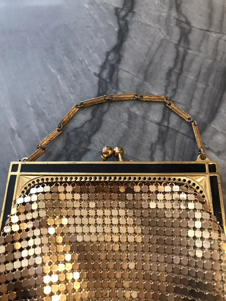 Whiting & Davis Gold Washed Mesh Change Purse or Evening Bag Estate Vintage - Image 2 of 4