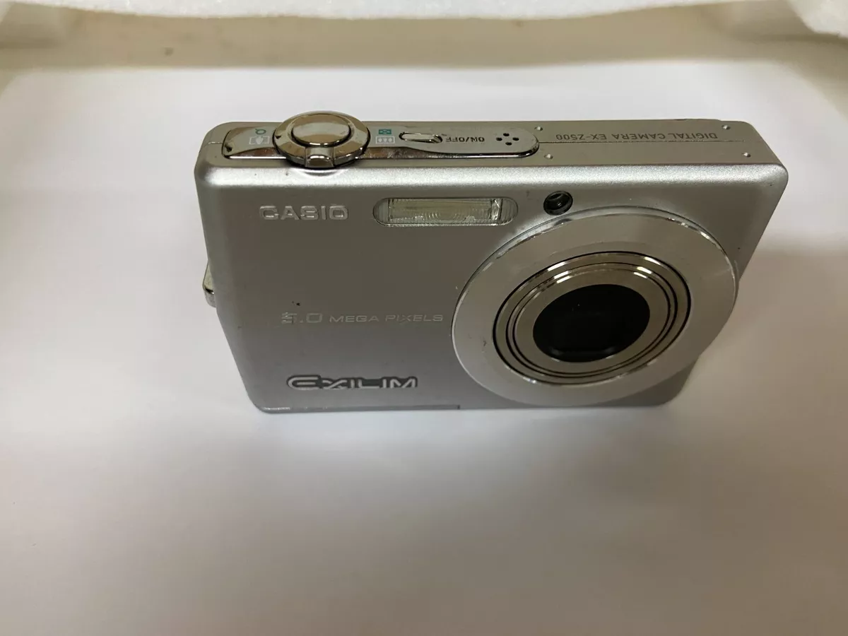 CASIO EXILIM DIGITAL CAMERA MODEL EX-Z500 - 5 MEGA PIXEL - USED