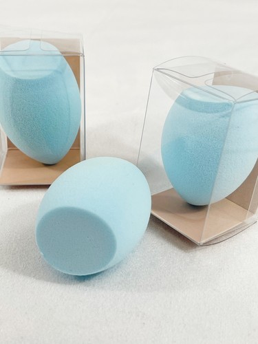 Licuadora de maquillaje azul súper suave sin látex esponja en forma de lágrima nueva en caja - Imagen 4 de 12