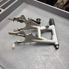 2004 POLARIS PREDATOR 90 REAR SWINGARM BACK SUSPENSION SWING ARM 0451697