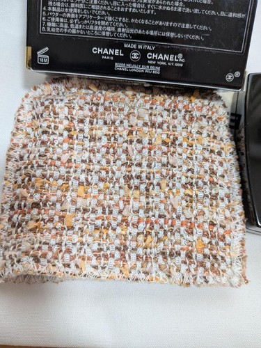 CHANEL LES 4 OMBRES TWEED 01 Tweed Cuivre 2022 Limited Edition (2g / 0.07oz) - Picture 7 of 7
