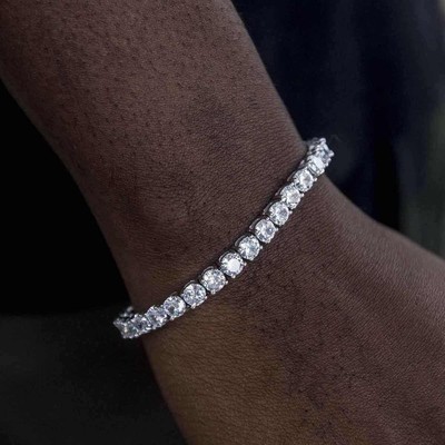 6  MOISSANITE BRACLET