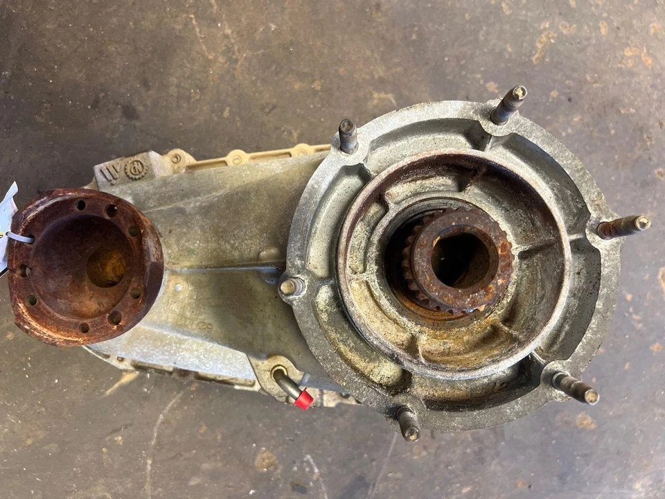 Dodge Nitro 2007 2008 montaje de caja de transferencia 4,0 L solo NVG140 OEM 52123164AB Foto 3 de 4