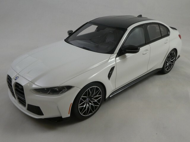 BMW M3 ホワイト 1/18スケール s-l1200.jpg