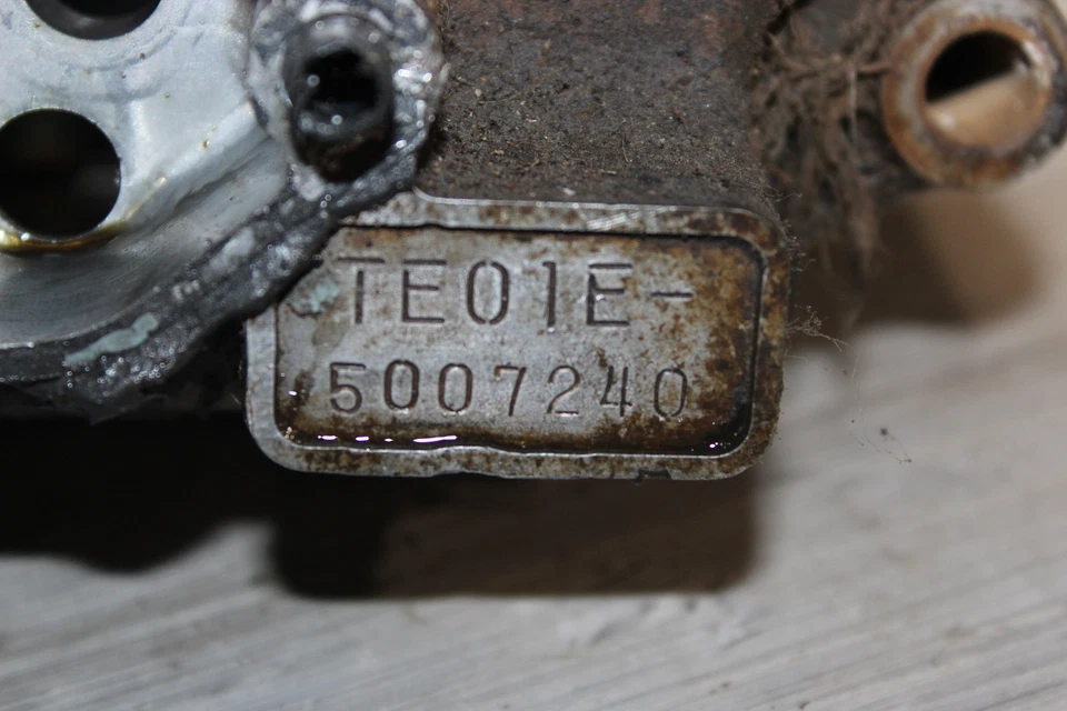 1987 Honda Fourtrax 125 Trx125 2x4 Engine Motor Crankcase Crank Cases Block - Image 2 of 4