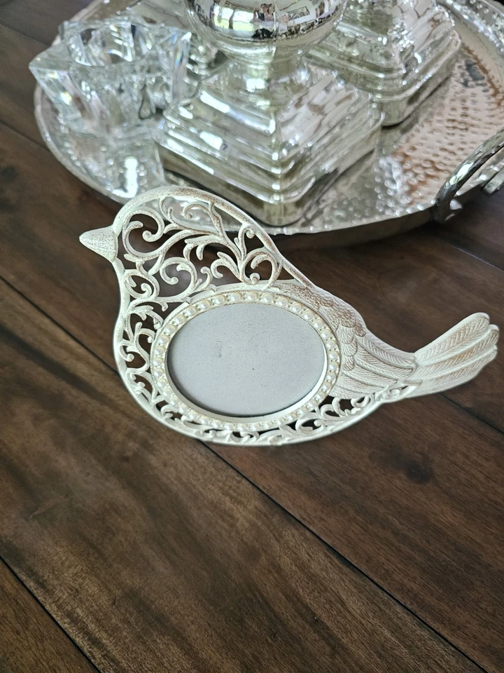 Pier 1 Imports Decor Bird Picture Frame In Cream Color And Wht Pearl Accents. - Image 4 of 4