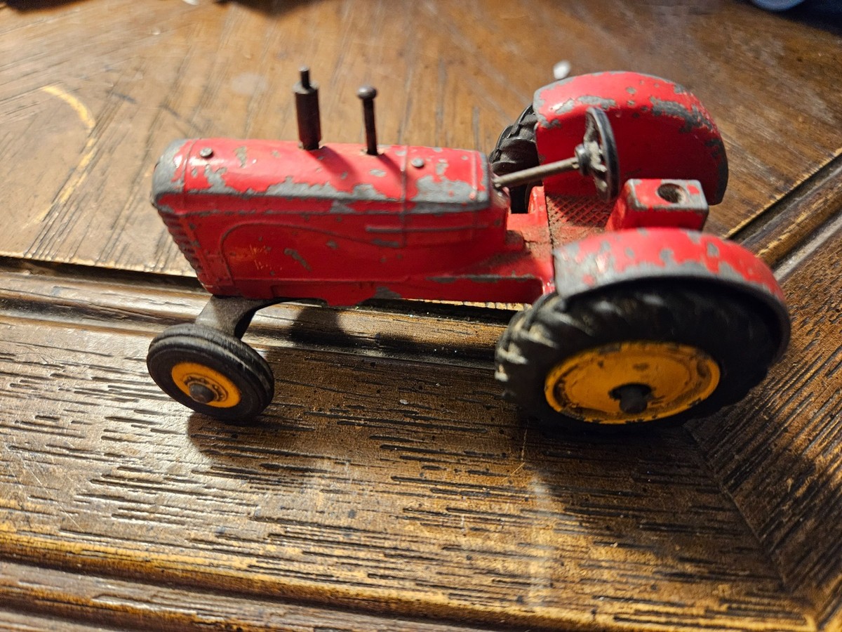 DINKY TOYS RED MASSEY HARRIS FARM TRACTOR | eBay