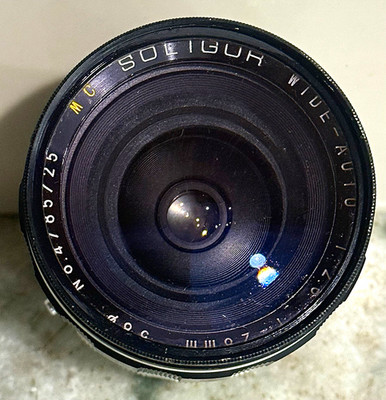 Soligor MC Wide-Auto 35mm f/2.5 Manual Focus Wide Angle Lens Canon FD