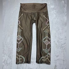 Teeki Seven Crowns Hot Pant Cropped Yoga Olive Green Athletic Leggings Size XS