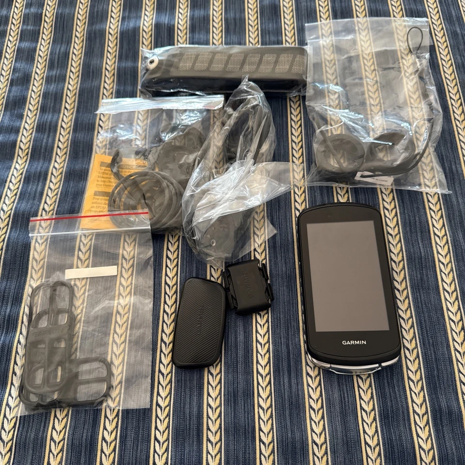 Computador de bicicleta Garmin Edge 1040 pacote GPS - Excelente com estojo - Imagem 2 de 4