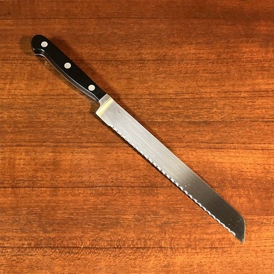 Zwilling J A Henckels Twin Signature 30726-202 8'' Bread Slicing Knife Germany