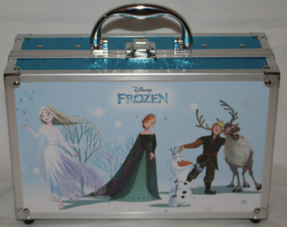 Disney Frozen Anna and Else Carry Case Makeup Traincase Trinket box. Metal.