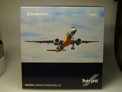 Herpa Wings Embraer E195-E2 ''Profit Hunter - Golden Eagle'' - 572064 - 1:200