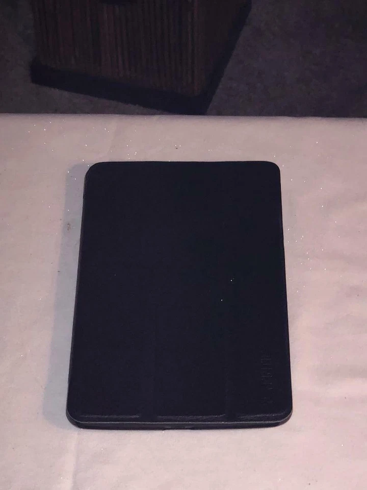 LG G Pad 7.0 (LG-V400) 8GB Android 5.0.2 WIFI    *** MINT CONDITION w/ CASE *** - Image 4 of 4