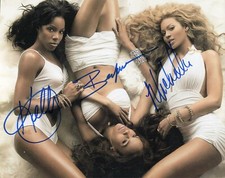 Destiny`s Child R&B autographs, signed group photo