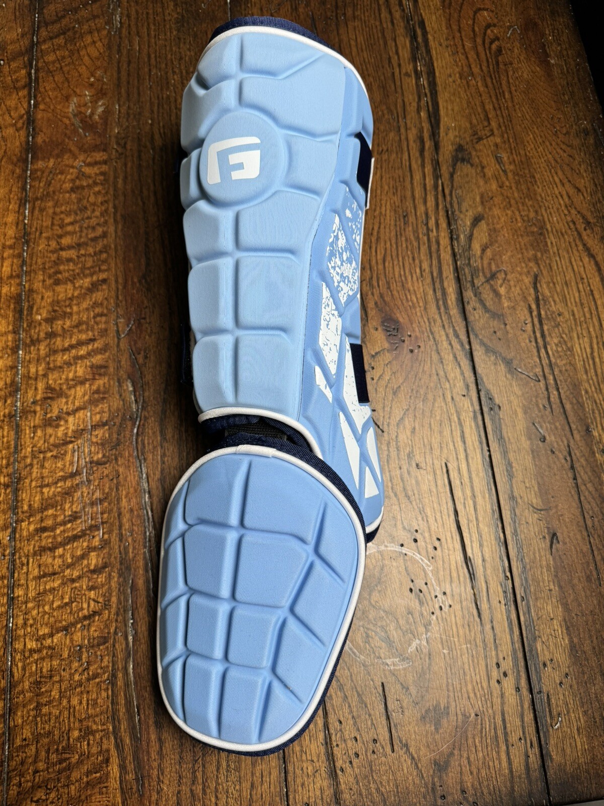 Protector de pierna GFORM Elite bateadores zurdos - Serie Team