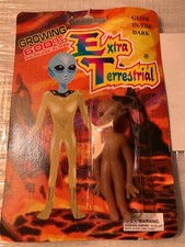 Vintage Glow In The Dark Growing Alien Rare Novelty Grows 600 ExtraTerrestrail