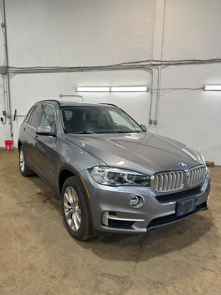 Used Front Bumper Assembly Front fits: 2016 Bmw X5 park assist w/o M-aerodynamic Foto 4 de 4