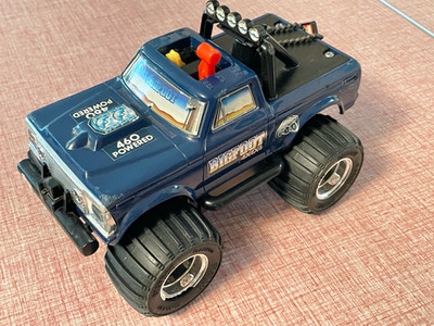 Vtg 1983 Playskool BIGFOOT 4x4 Battery Operated MONSTER TRUCK w/Key TESTED WORKS