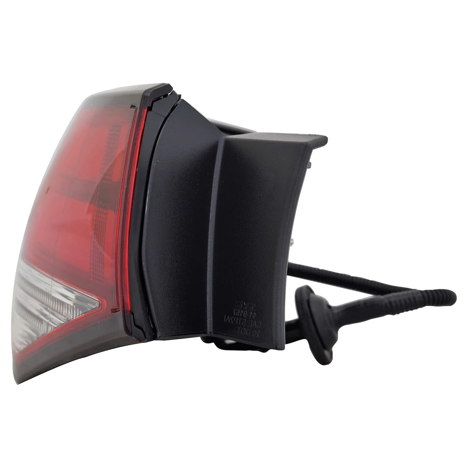 Lámpara de cuarto exterior de luz trasera para lado izquierdo del conductor Nissan Sentra Foto 3 de 4