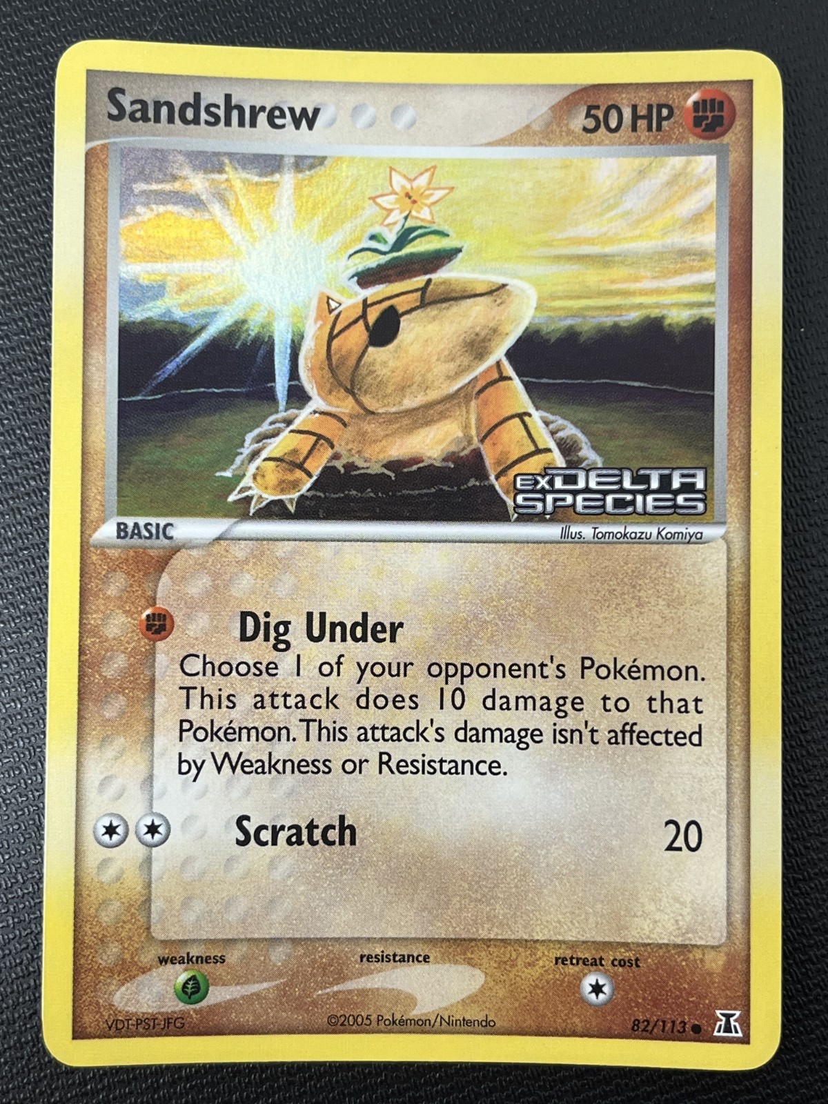 Sandshrew 82/113 EX Delta Species Stamped Reverse Holo Pokémon TCG Card NM