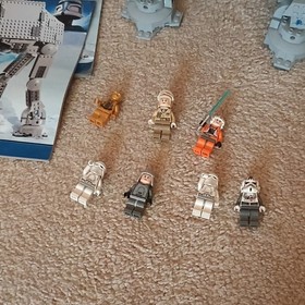LEGO Star Wars 8129 At At Comes With Most Minifigures Box And Instructions
