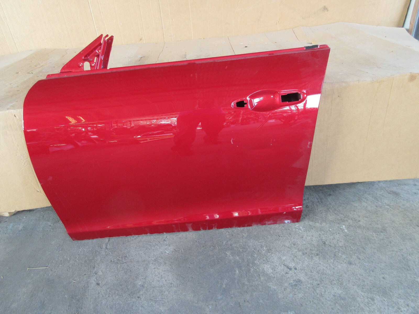 Maserati Ghibli  LH Front Door/Shell P/N 673007994