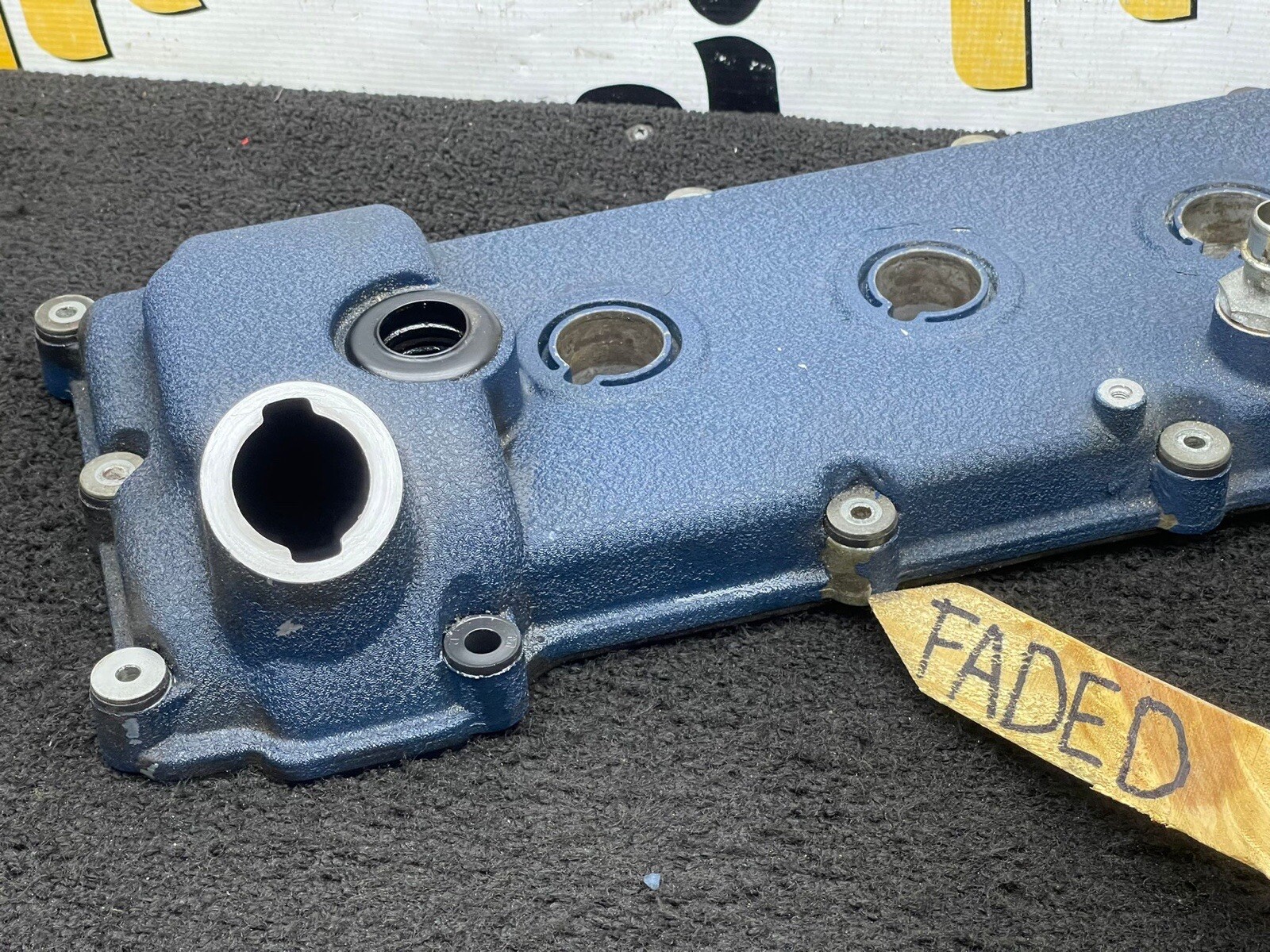 2008 MASERATI GRANTURISMO RIGHT PASSENGER SIDE ENGINE VALVE COVER OEM