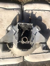 OMC Stringer 800 Flywheel Housing 909325 981552 2.5 3.0 3.8L 4.3L 5.0L 5.7 V6/8