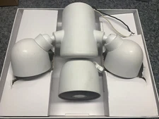 Google - Nest Cam Wireless Outdoor Security Camera with Floodlight *NO MOUNT*