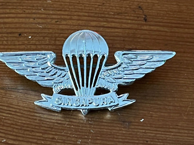 SINGAPUR JUMP WINGS - AIRBORNE PARACHUTE BADGE