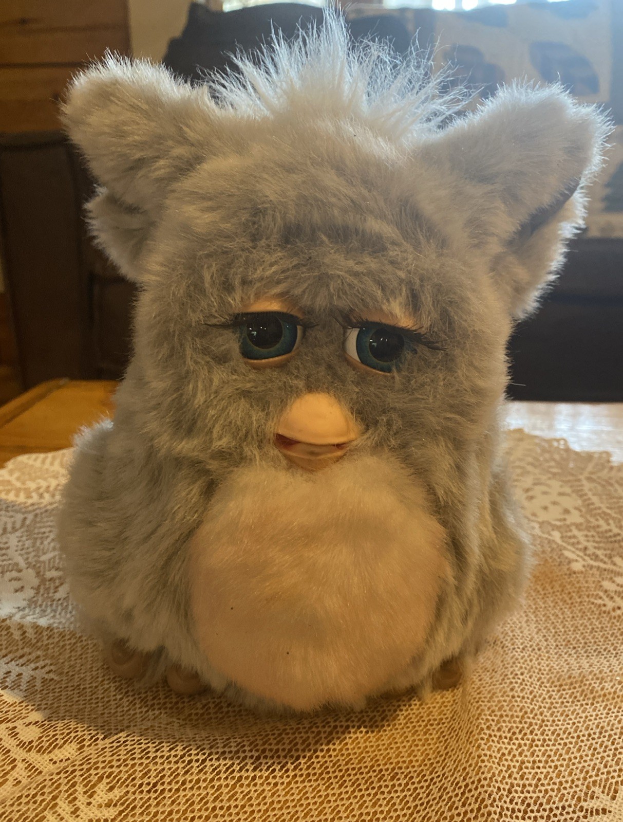 Furby Emoto-Tronic Sleepy Pink Grey Blue 2005 Tiger Electronics Hasbro 59294